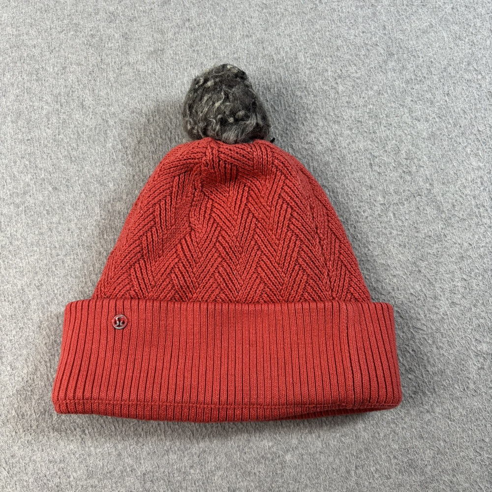 Lululemon Hat Beanie Women One Size Red Pom Knit Chevron Faux Fur Lined Winter